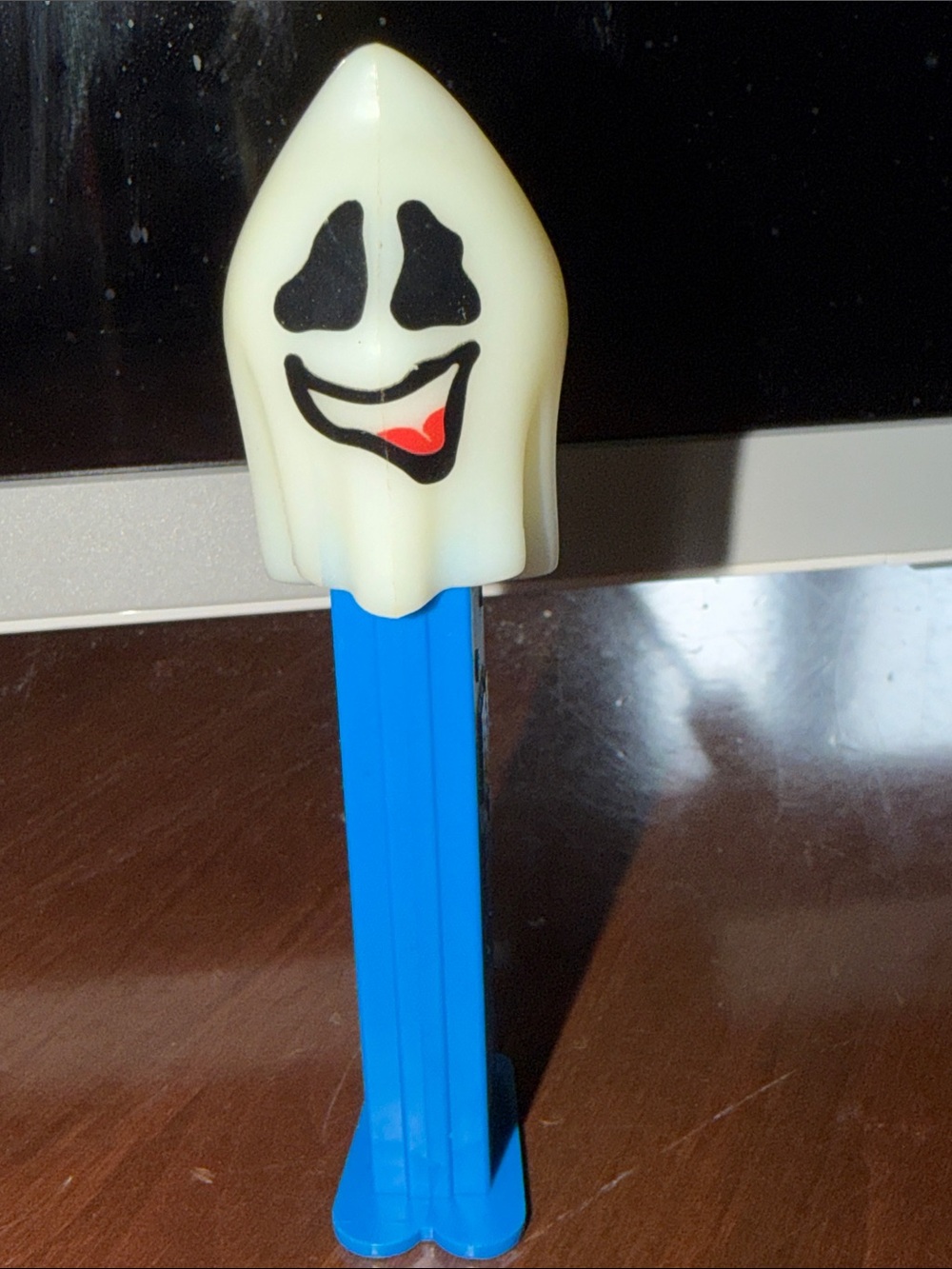 Vintage PEZ Glow in the Dark Ghost Collectible Dispenser!